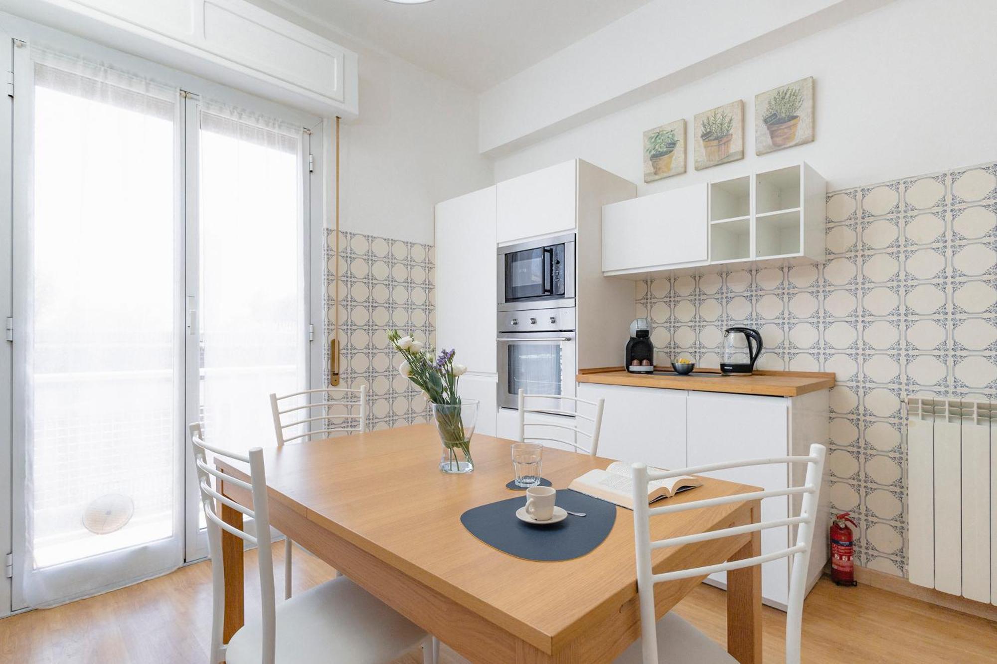 "L'Attico Bianco" City View 10 M A Piedi Dal Mare Savona Exterior foto